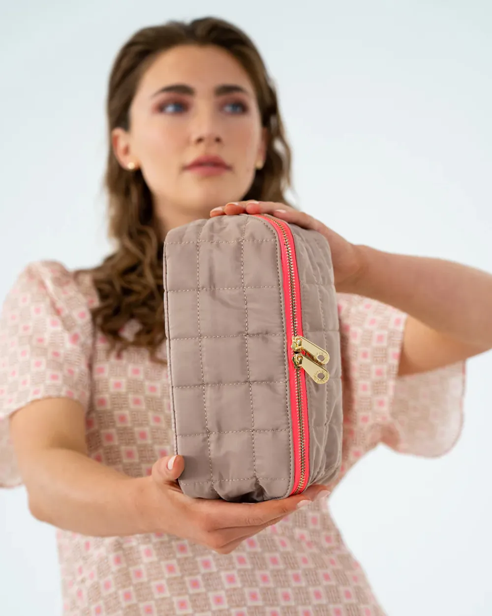 ELMS+KING Washbag - Taupe